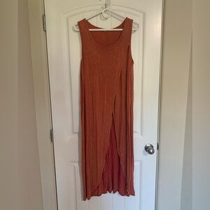 And Or Vogue maxi top  size Medium